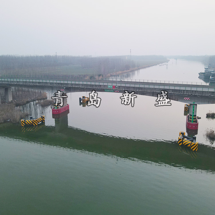 青岛新盛 自浮式水中桥墩保护装置 上下浮动防船撞复合材料设施(图2)