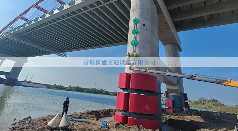 固定式桥梁防撞设施 防船撞装置  抗撞击强 规格齐全